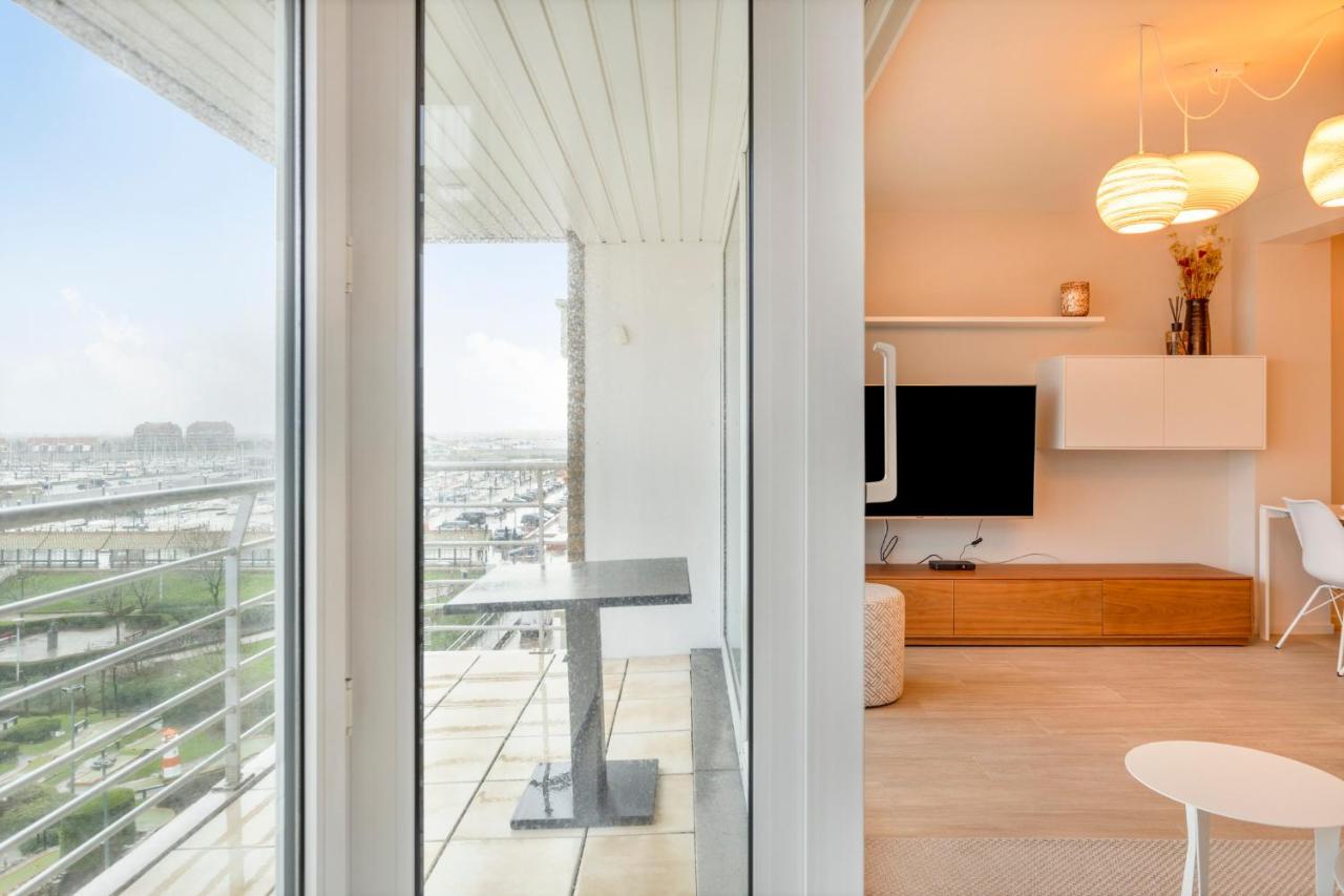 Ruim Appartement Aan De Jachthaven Blankenberge Exterior photo