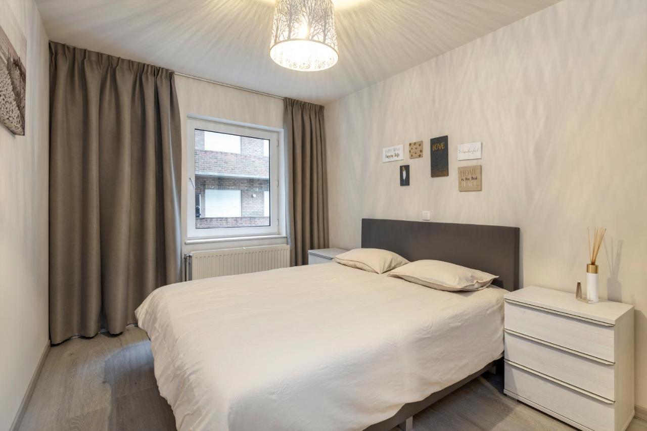 Ruim Appartement Aan De Jachthaven Blankenberge Exterior photo